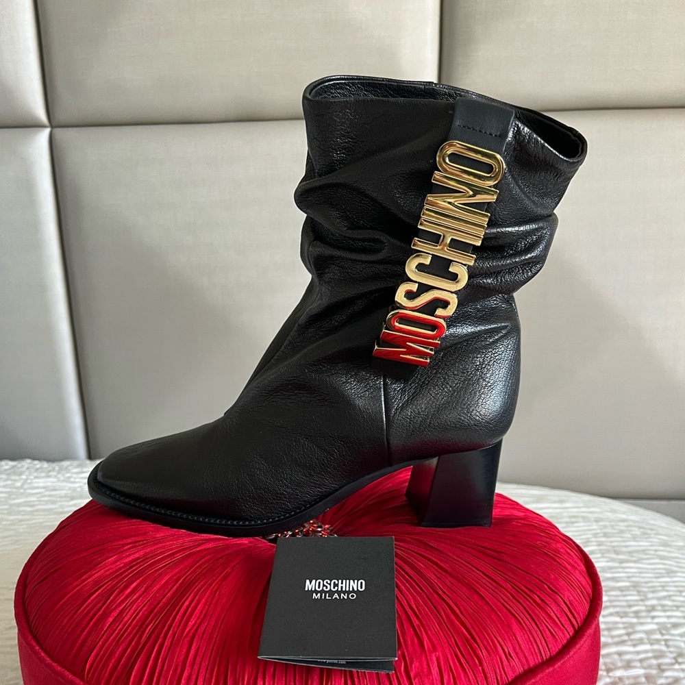 Authentic Moschino ankle boots - Picture 6 of 17
